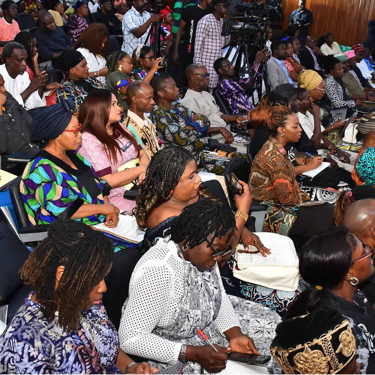 Audience engagement during the fireside segment