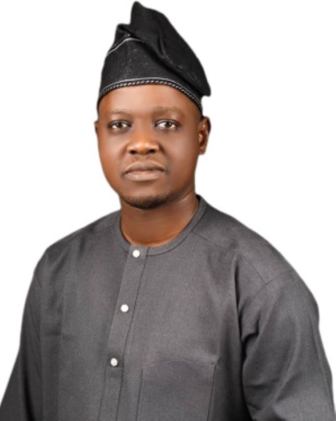 Dr. Ola Awakan